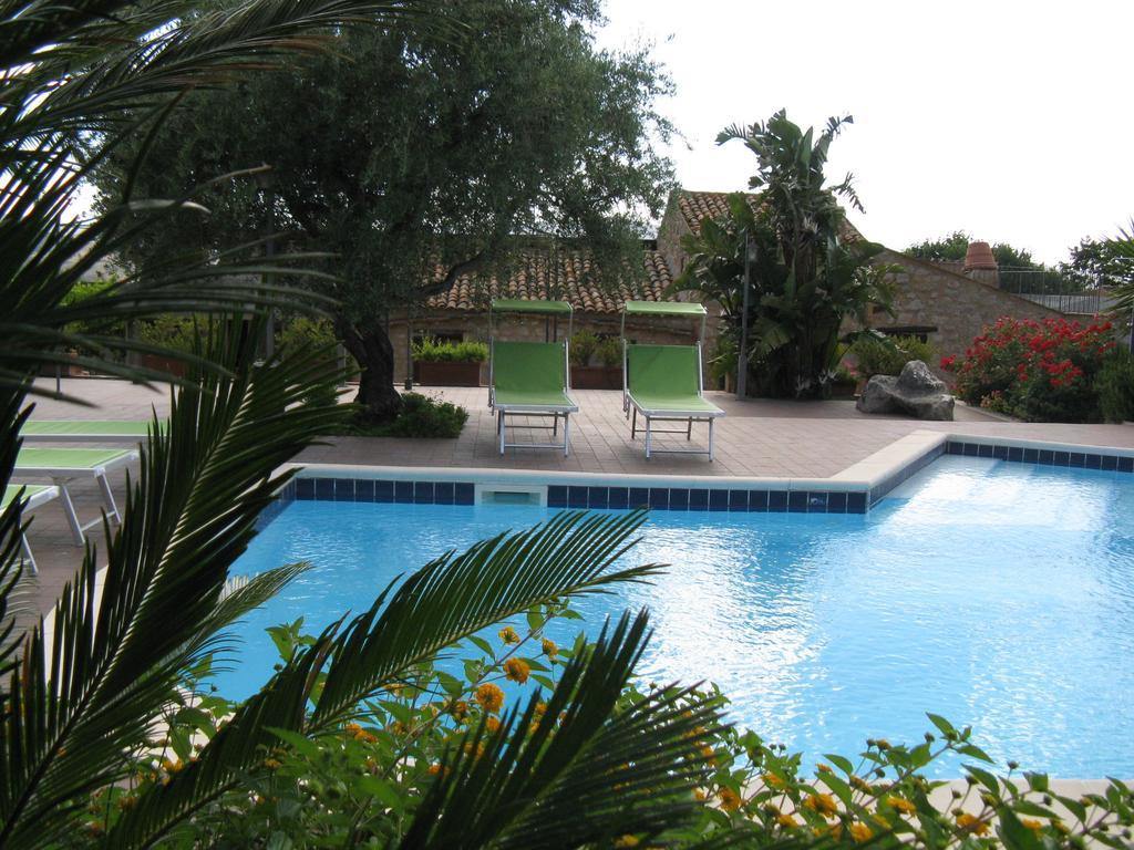 Crapa Licca Villa Ventimiglia di Sicilia Buitenkant foto